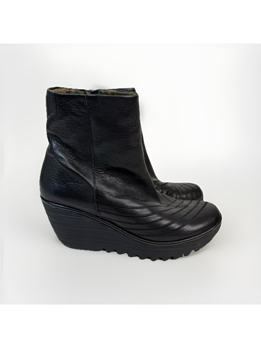 Fly London Wedge Ankle Boots Womens Size EU 41 US 10 Black Leather Side Zip